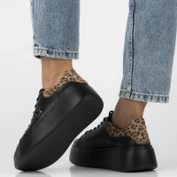 Skórzane sneakersy Filippo DP6058/25 BK LEO czarne