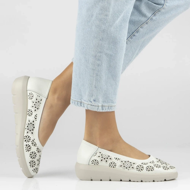 Leather shoes Filippo DP7695/26 WH white