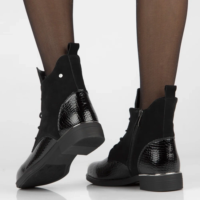 Leather ankle boots Filippo DBT4749/25 BK CR black