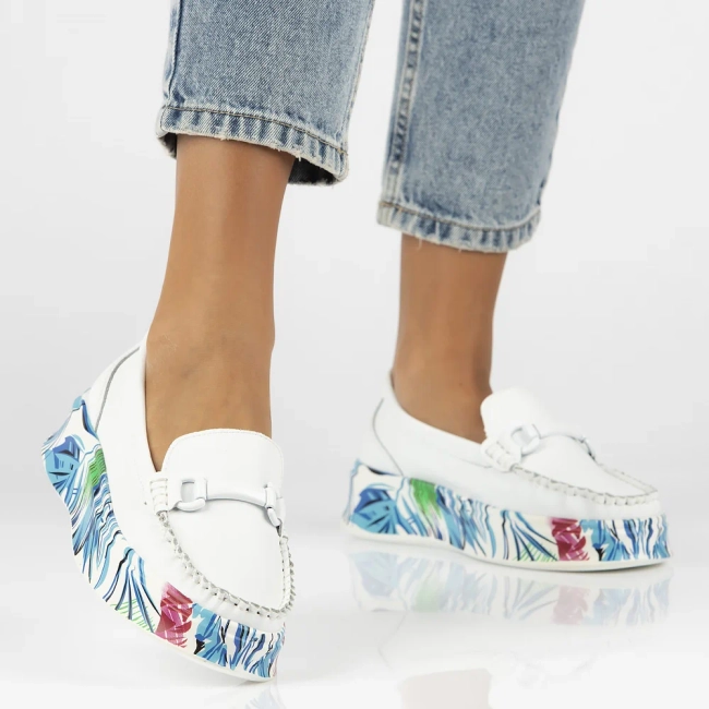 Leather shoes Filippo DP6703/25 WH white