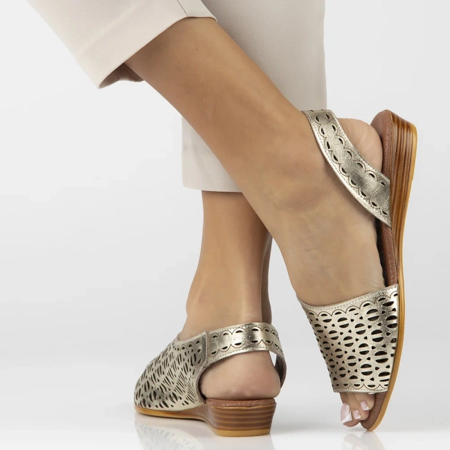 Leather sandals Artiker 56C2551 gold