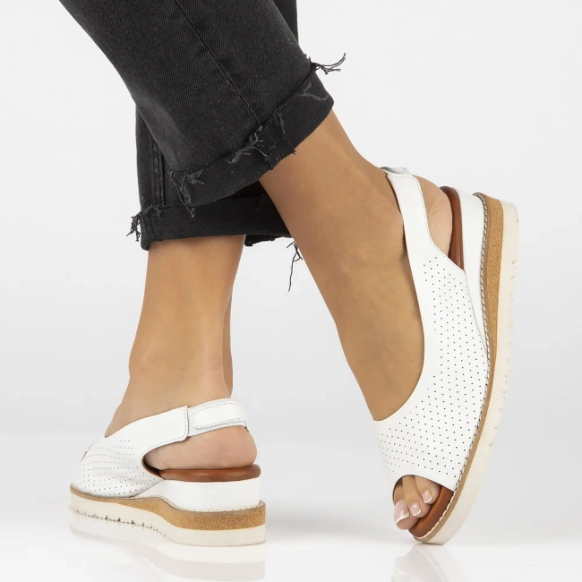 Leather sandals Artiker 50C0862 white