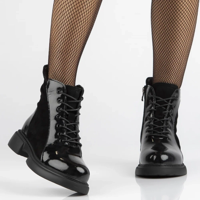 Leather ankle boots Filippo DBT6364/24 BK black