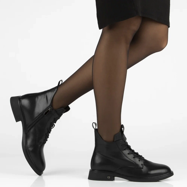 Leather ankle boots Filippo DBT7463/25 BK black