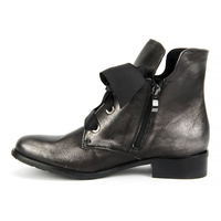 Boots Eksbut 77-4538-E04-1G black/silver