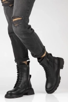 Skórzane botki typu workery Artiker 53C0212 czarne