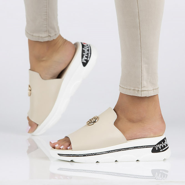 Leather slippers Filippo DK3872/22 BE beige