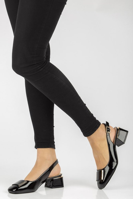 Heeled pumps FILIPPO DP2086/21 BK black