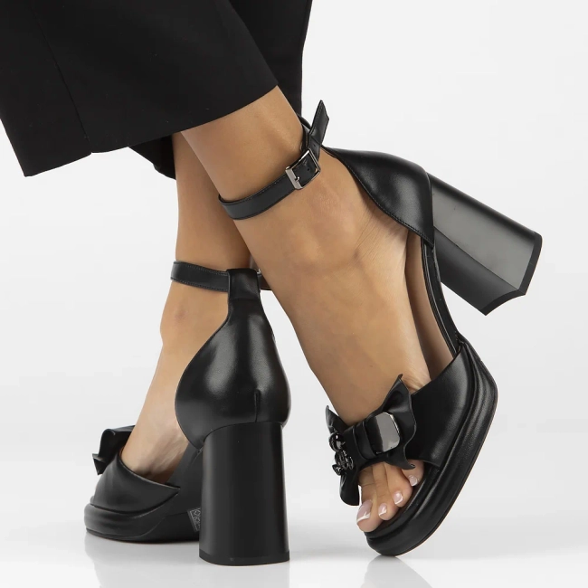 Leather sandals Filippo DS6179/25 BK black