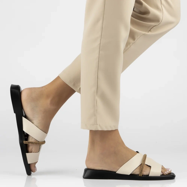 Leather flip-flops Filippo DK6878/25 BE beige