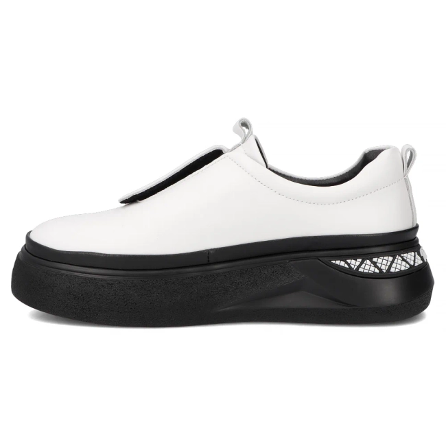 Leather shoes Filippo DP7286/25 WH white