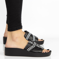 Skórzane klapki Filippo DK2061/21 BK czarne