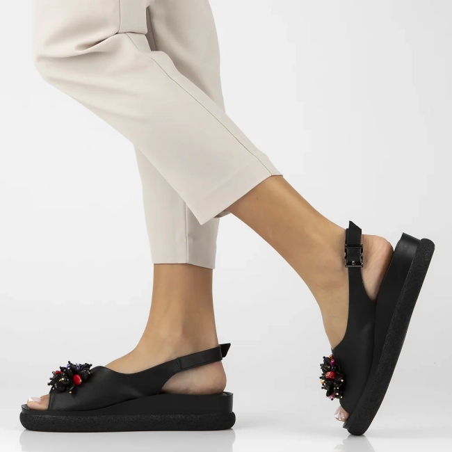 Skórzane sandały na platformie Filippo DS6983/25 BK czarne