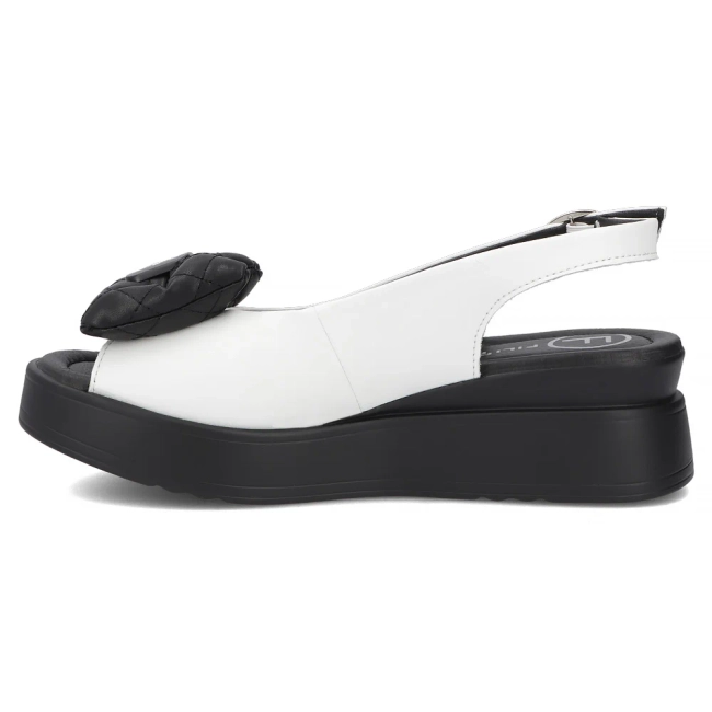 Leather sandals Filippo DS7805/26 WH white