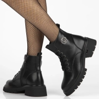 Leather ankle boots Filippo DBT7422/25 BK black