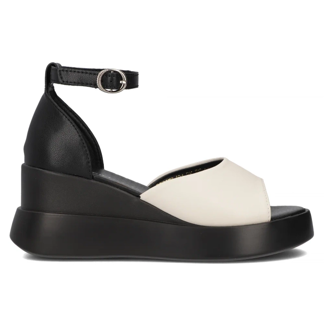 Leather sandals Filippo DS6075/24 BK BE black