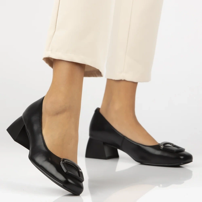 Leather shoes Filippo DP6946/25 BK black