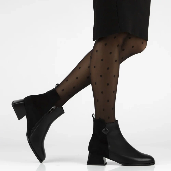 Leather ankle boots Filippo DBT7360/25 BK black