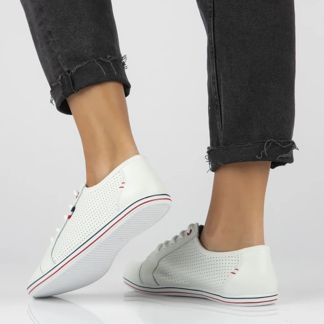 Skórzane półbuty Filippo DP009/24 WH białe