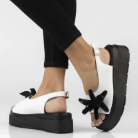 Leather sandals Filippo DS7629/26 WH white