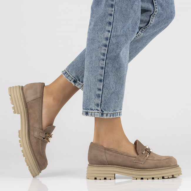 Skórzane półbuty na platformie Filippo 1366 brązowe