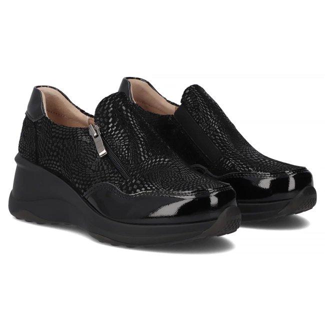 Skórzane półbuty na platformie Filippo DP6473/25 BK PT czarne