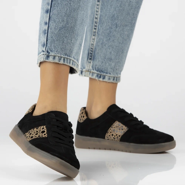 Skórzane sneakersy Filippo DP6770/25 BK LEO czarne