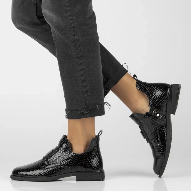 Leather ankle boots Filippo DBT6493/25 BK black