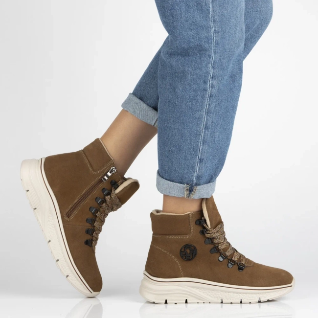 Leather ankle boots Filippo DBT7290/25 BR brown