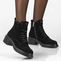 Leather heeled ankle boots Filippo DBT8072/26 BK black