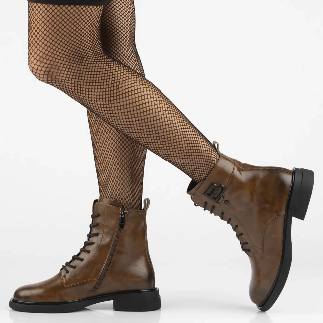 Leather ankle boots Filippo DBT7361/25 BR brown