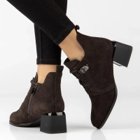Leather ankle boots Filippo DBT8130/26 BR SU brown