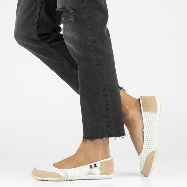 Leather shoes Filippo DP142/23 WH BE white beige