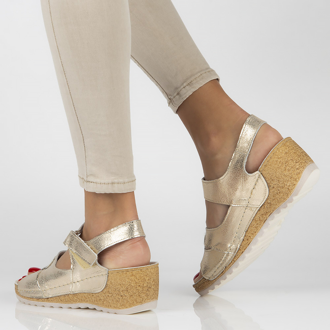 Leather sandals Filippo 50086 gold