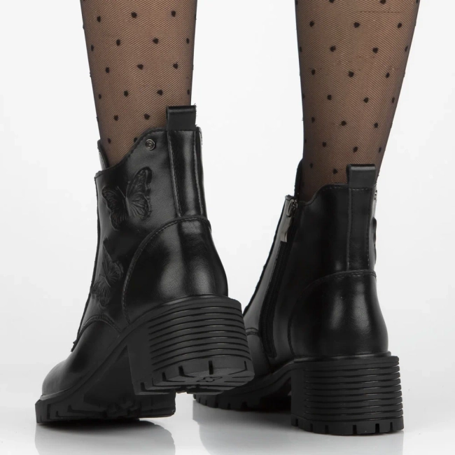 Leather ankle boots Filippo DBT7133/25 BK black