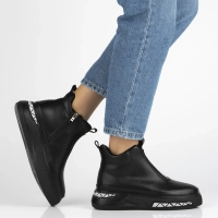 Leather ankle boots Filippo DBT7277/25 BK black