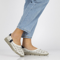 Leather shoes Filippo DP1339/20 WH white