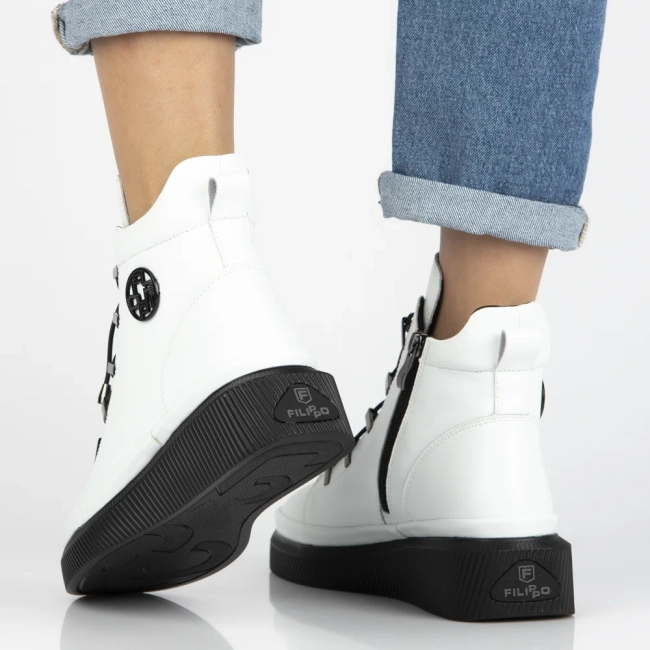 Skórzane botki na platformie Filippo DBT7416/25 WH  białe