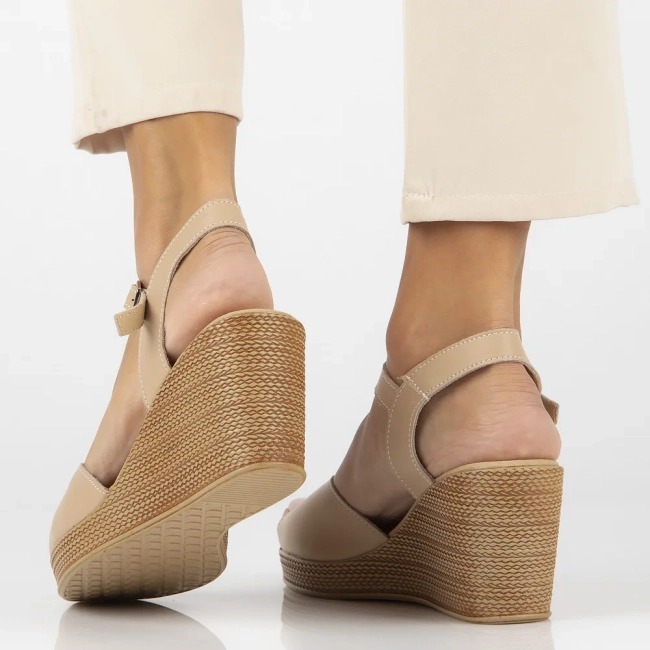 Leather sandals Filippo DS6026/24 BE beige