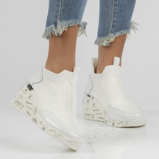 Leather shoes Filippo DP3551/22 WH white