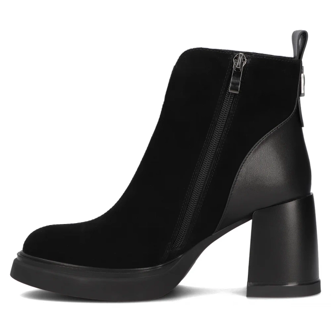 Leather ankle boots Filippo DBT6526/24 BK black