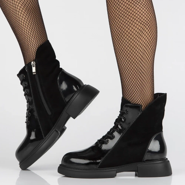 Leather ankle boots Filippo DBT6364/24 BK black