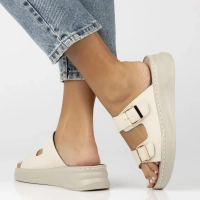 Leather flip-flops Filippo DK7044/25 BE beige