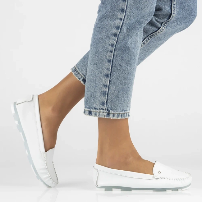 Leather loafers Filippo DP2037/24 WH white