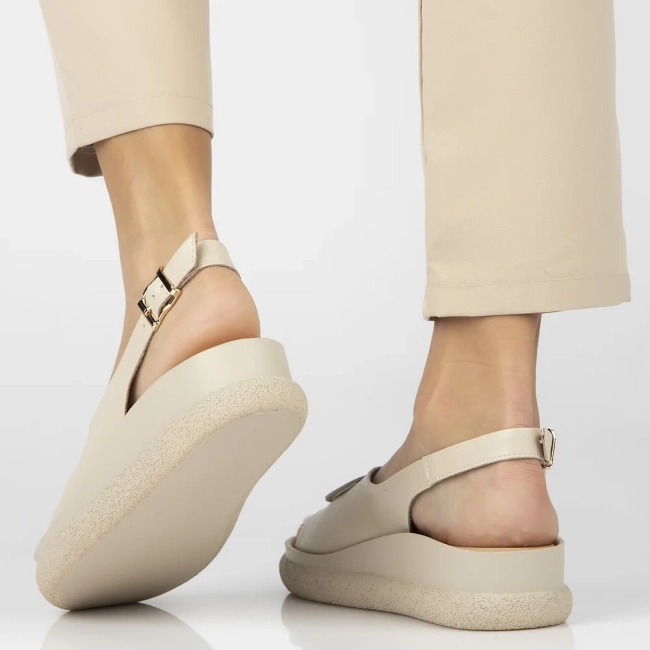 Leather sandals Filippo DS6984/25 BE beige