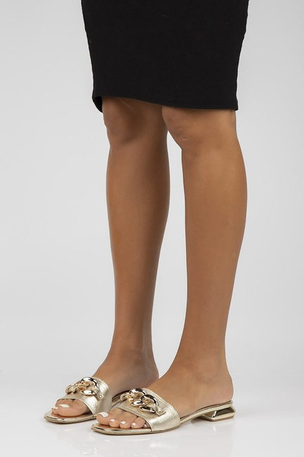 Skórzane klapki Filippo 119 złote