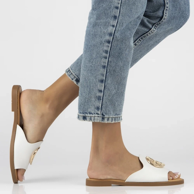 Klapki Filippo DK6925/25 WH białe