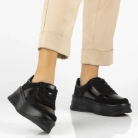 Leather sneakers Filippo DP7124/25 BK black