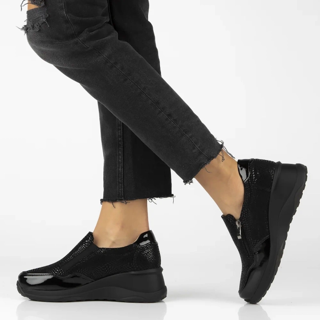 Skórzane półbuty na platformie Filippo DP6473/25 BK PT czarne