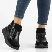 Skórzane botki na platformie Filippo DBT6348/24 BK PT czarne